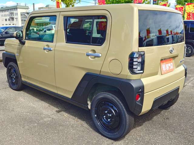 Daihatsu Taft 8