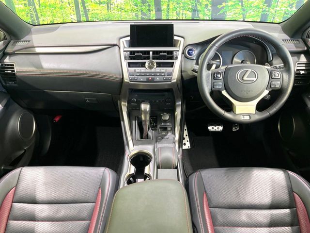 Lexus NX 2
