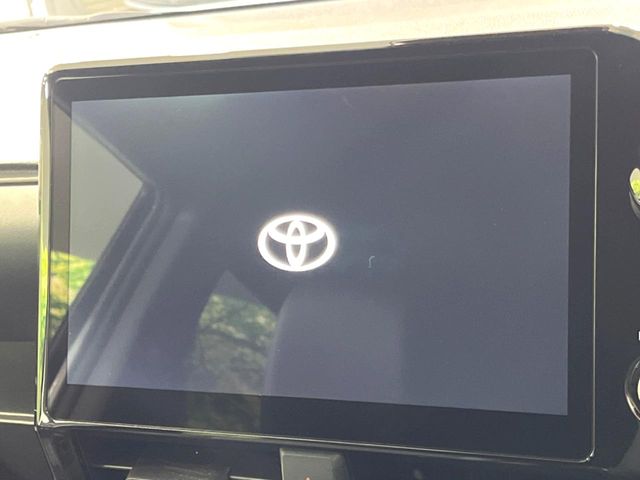 Toyota Voxy 4