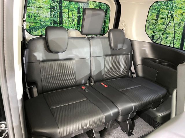 Nissan Serena 10