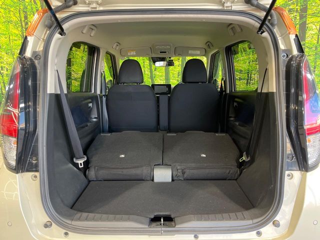Mitsubishi eK X 10