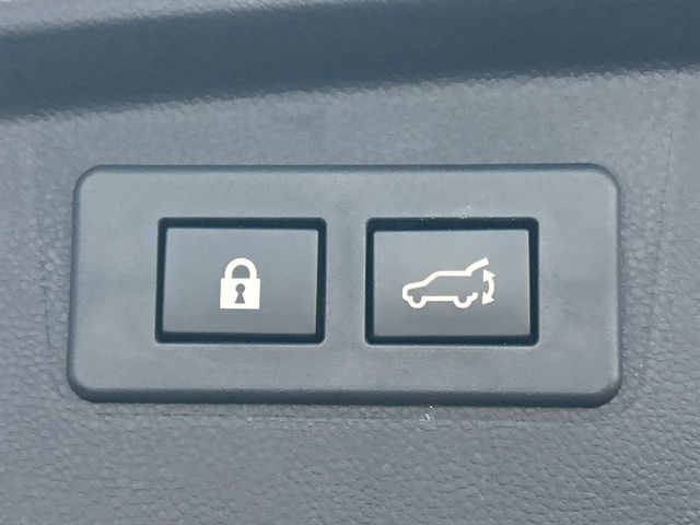 Subaru Legacy Outback 4