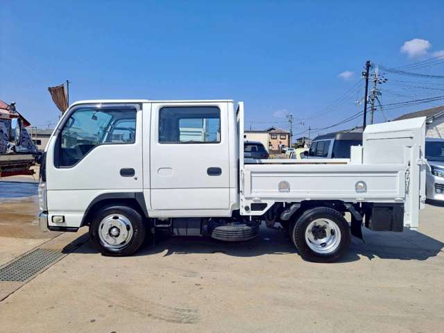 Isuzu Elf 4