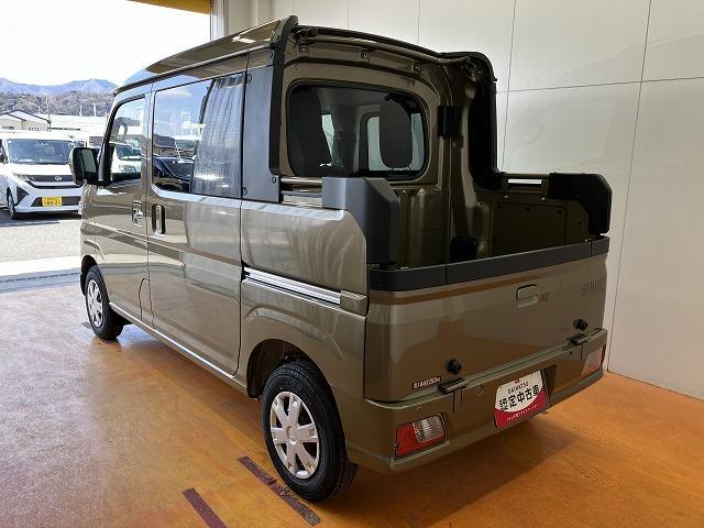 Daihatsu Hijet Deck Van 6