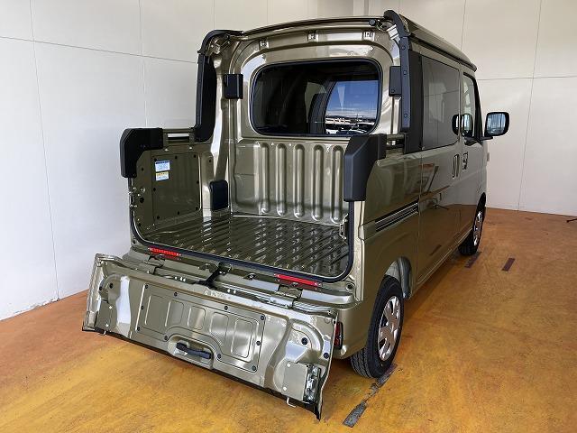 Daihatsu Hijet Deck Van 9