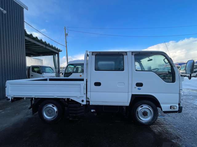 Isuzu Elf 4