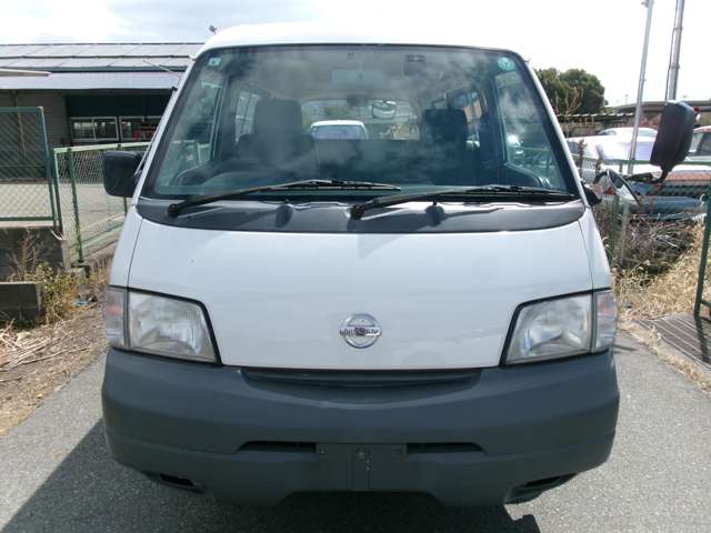 Nissan Vanette 2