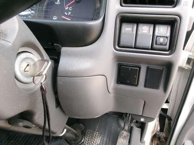 Nissan Vanette 10