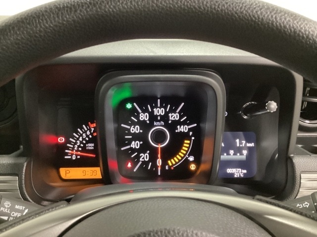 Honda N-VAN 12