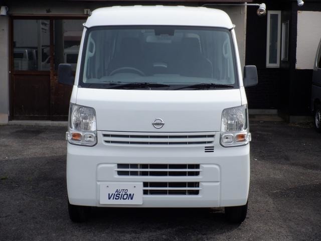 Nissan NV100 Clipper 3