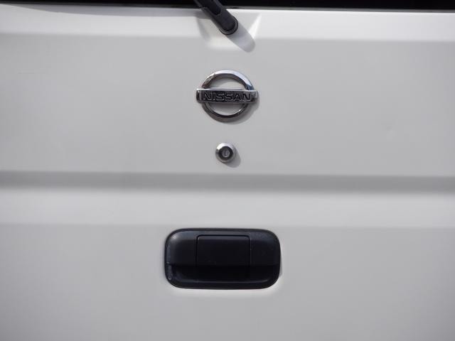 Nissan NV100 Clipper 9