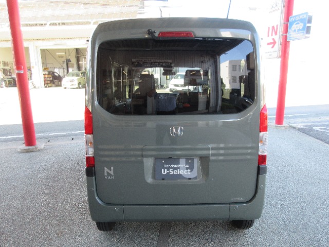 Honda N-VAN 9