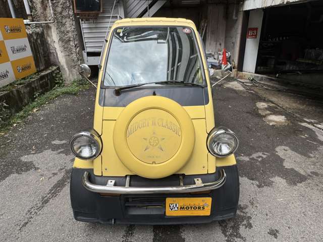 Daihatsu Midget II 3