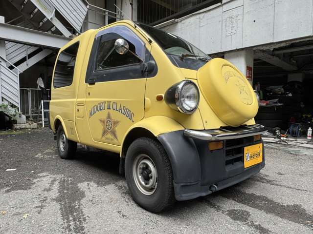 Daihatsu Midget II 6