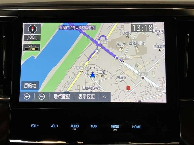 Toyota Alphard 3