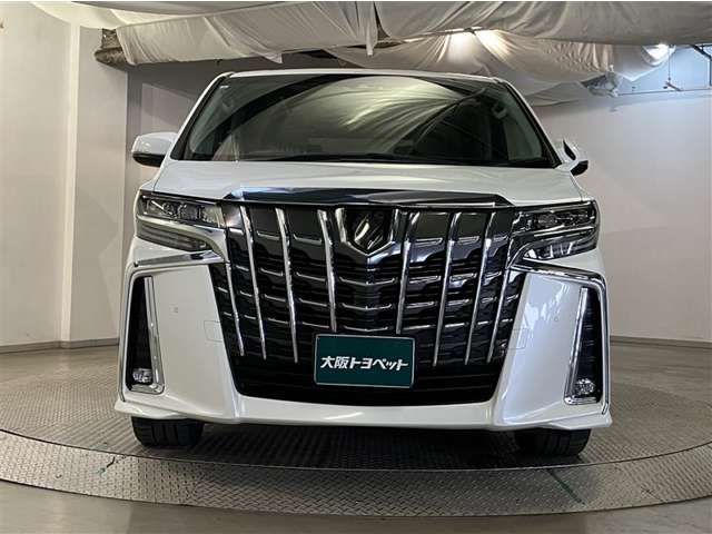 Toyota Alphard 5