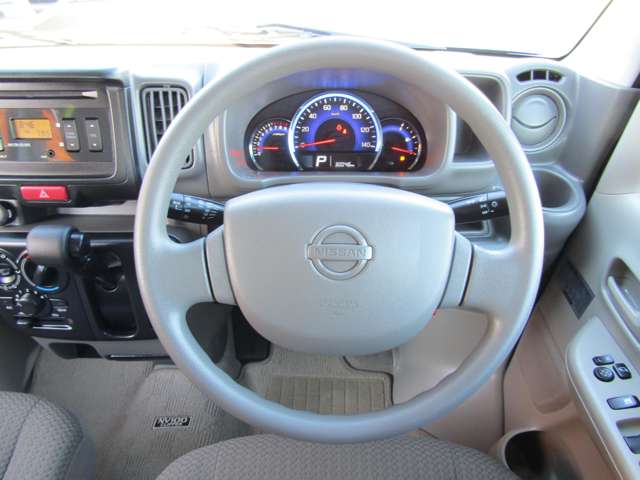 Nissan NV100 Clipper 5