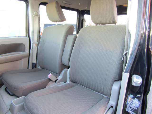 Nissan NV100 Clipper 6