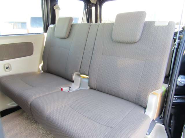 Nissan NV100 Clipper 7