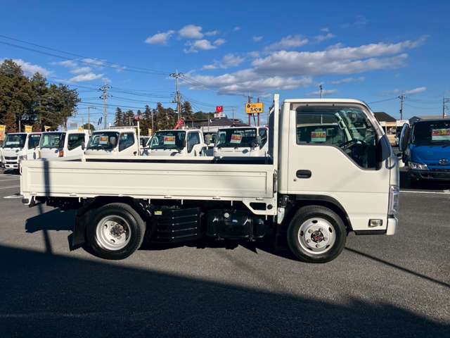 Isuzu Elf 4