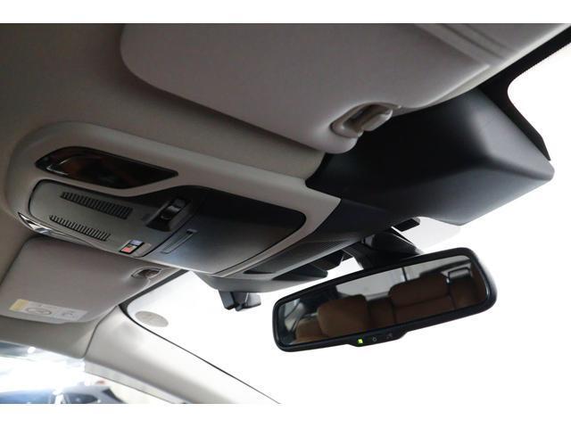 Subaru Legacy Outback 12