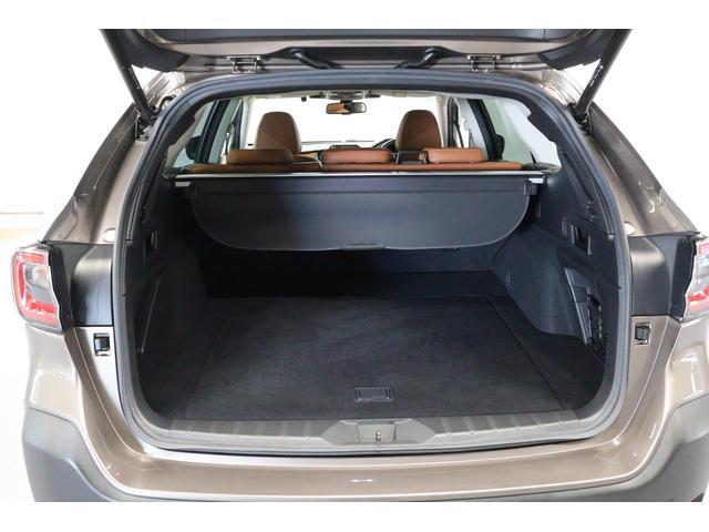 Subaru Legacy Outback 10