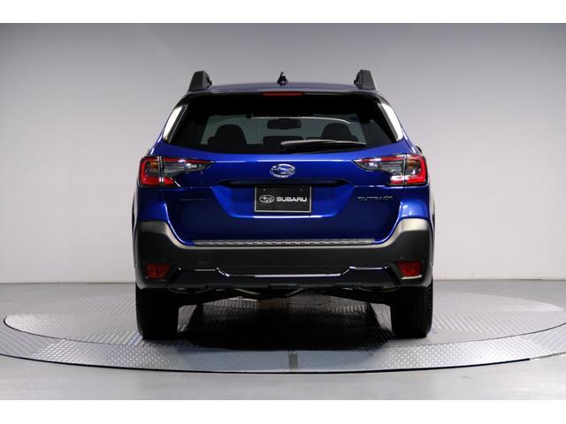 Subaru Legacy Outback 5
