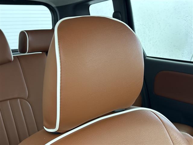 Toyota Sienta 12