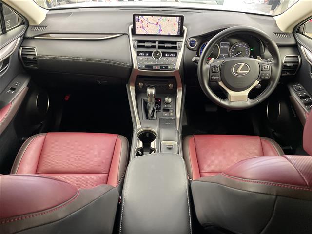 Lexus NX 2