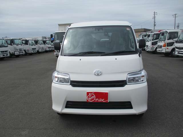 Toyota Town Ace Van 6
