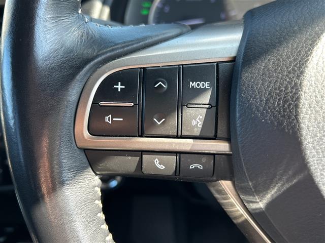 Lexus RX 6