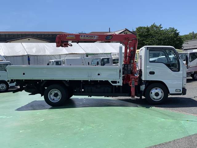 Isuzu Elf 11