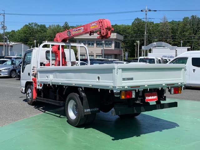 Isuzu Elf 3