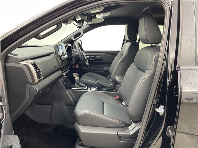 Mitsubishi Triton 11