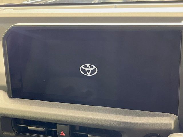 Toyota Land Cruiser FJ 3
