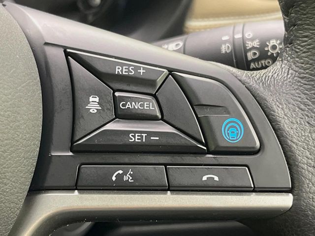 Mitsubishi eK X 6