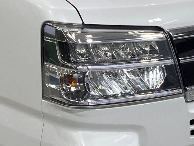 Daihatsu Atrai 12