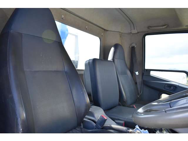 Mitsubishi Fuso Fighter 11