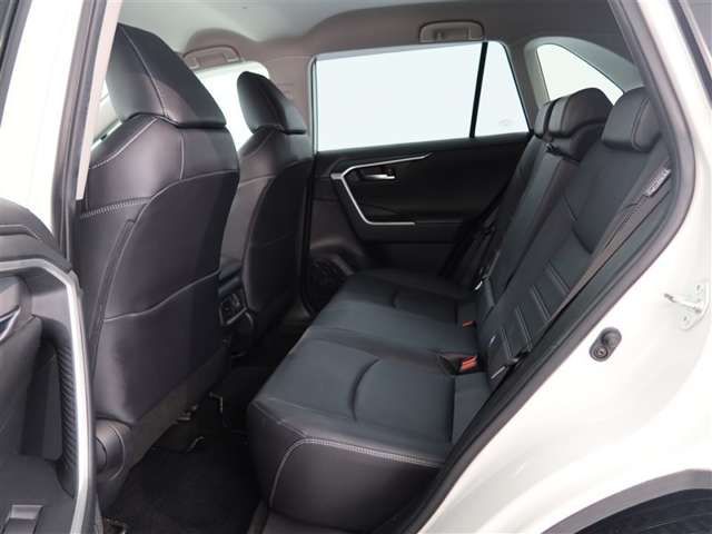 Toyota RAV4 12