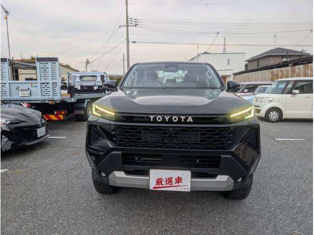 Toyota Hilux 4