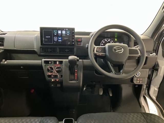 Daihatsu Hijet Cargo 11