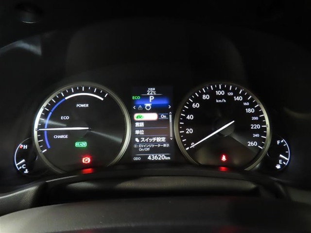 Lexus NX 8
