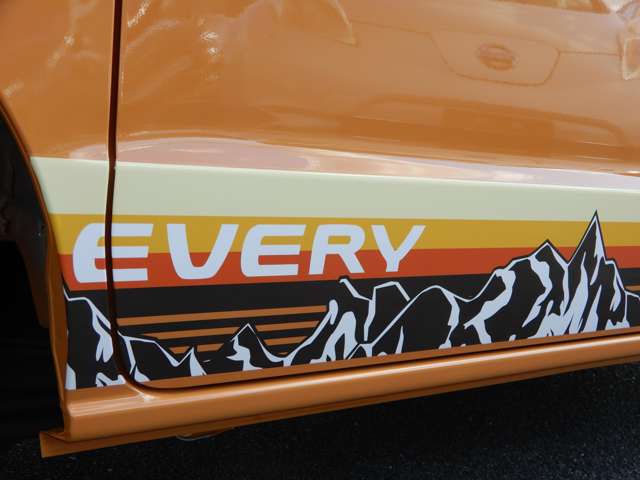 Suzuki Every 8