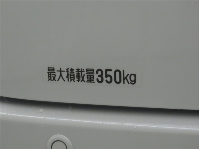 Daihatsu Atrai 5
