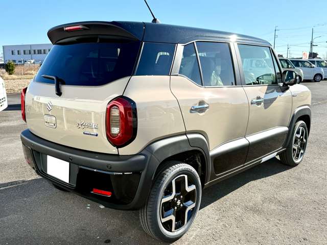 Suzuki XBEE 11