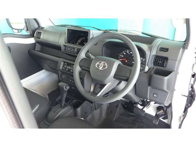 Toyota Pixis Truck 6