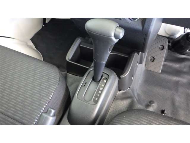 Toyota Pixis Truck 9