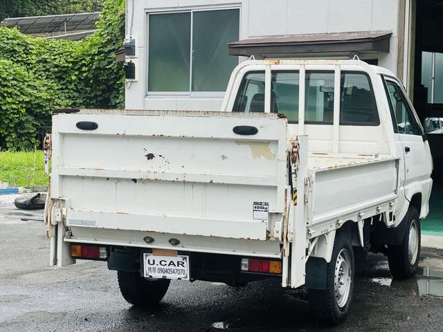 Toyota Light Ace Truck 6