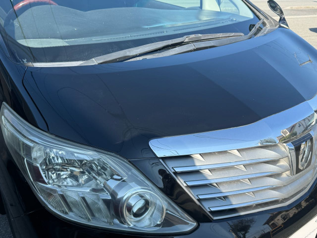 Toyota Alphard 3