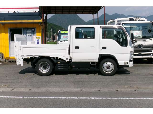 Isuzu Elf 4